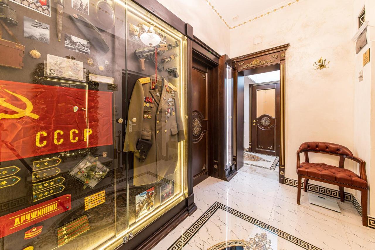 Private Museum Apartment With Antique Decor Bucareste Exterior foto